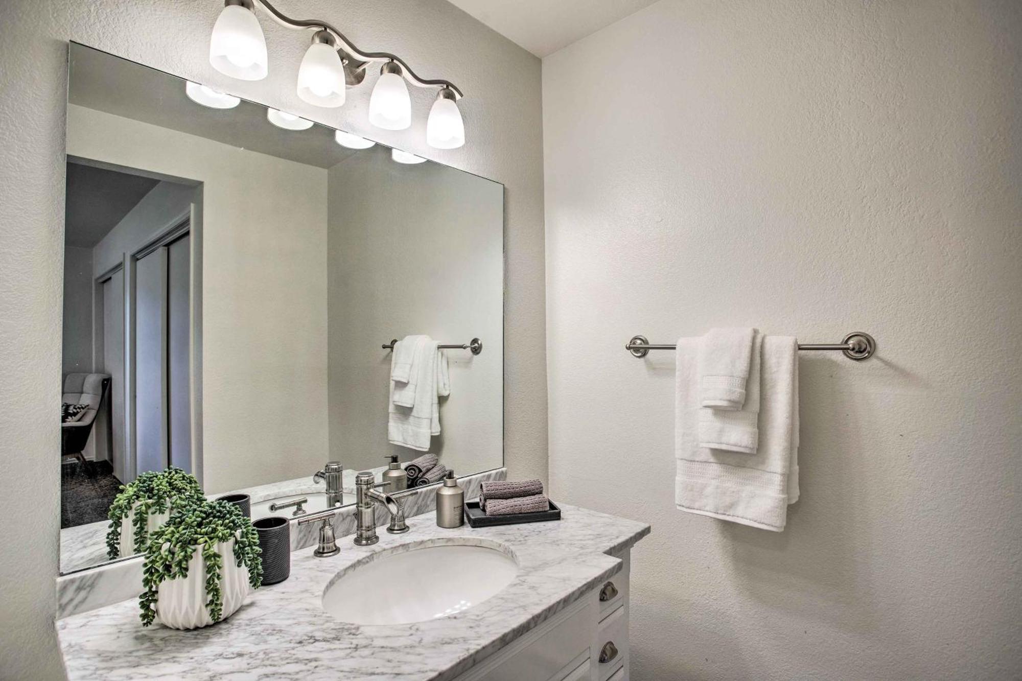 Stunning Condo By Trails, Natl Monument! グランド・ジャンクション エクステリア 写真